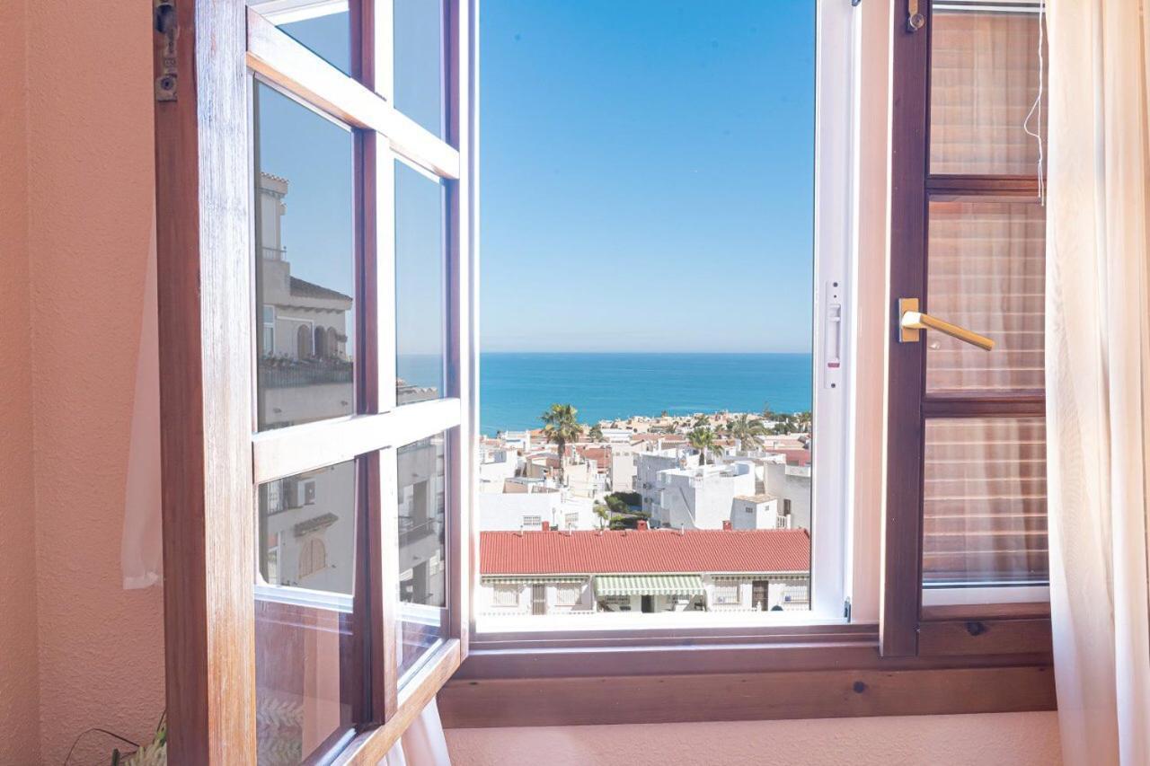 Beautiful Apartment Near Lamata Beach With Panorama Sea View!!! 托雷维耶哈 外观 照片