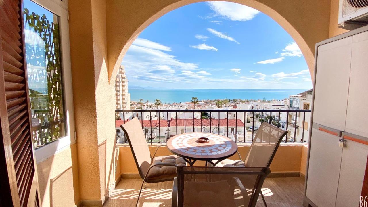 Beautiful Apartment Near Lamata Beach With Panorama Sea View!!! 托雷维耶哈 外观 照片
