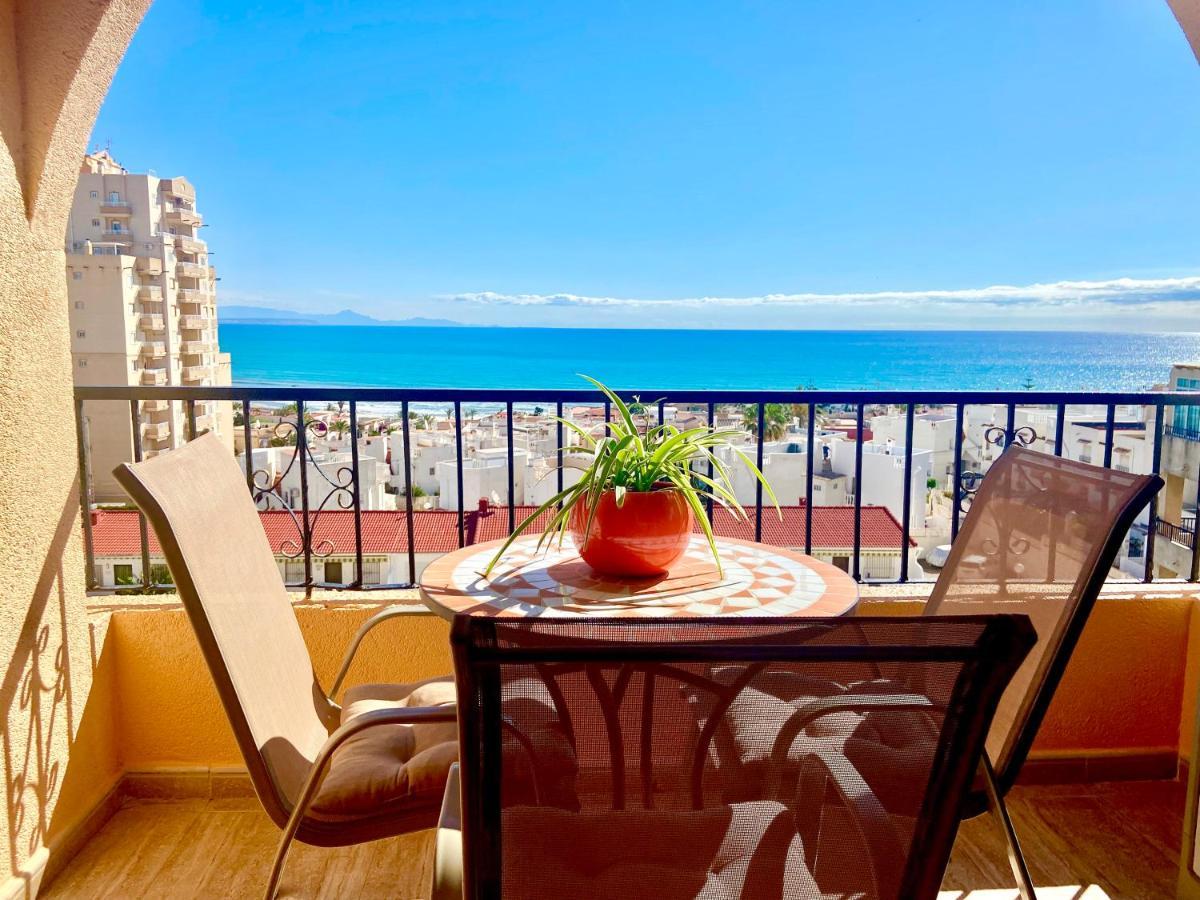 Beautiful Apartment Near Lamata Beach With Panorama Sea View!!! 托雷维耶哈 外观 照片