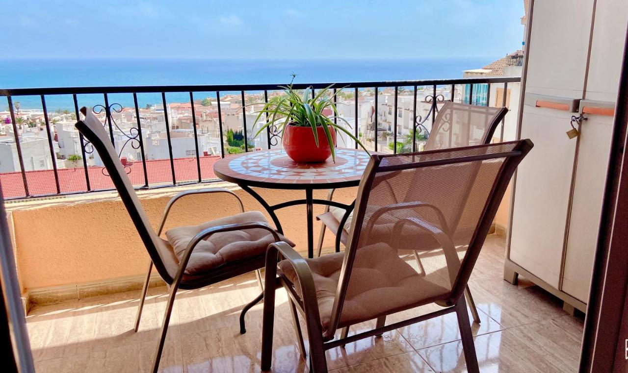 Beautiful Apartment Near Lamata Beach With Panorama Sea View!!! 托雷维耶哈 外观 照片